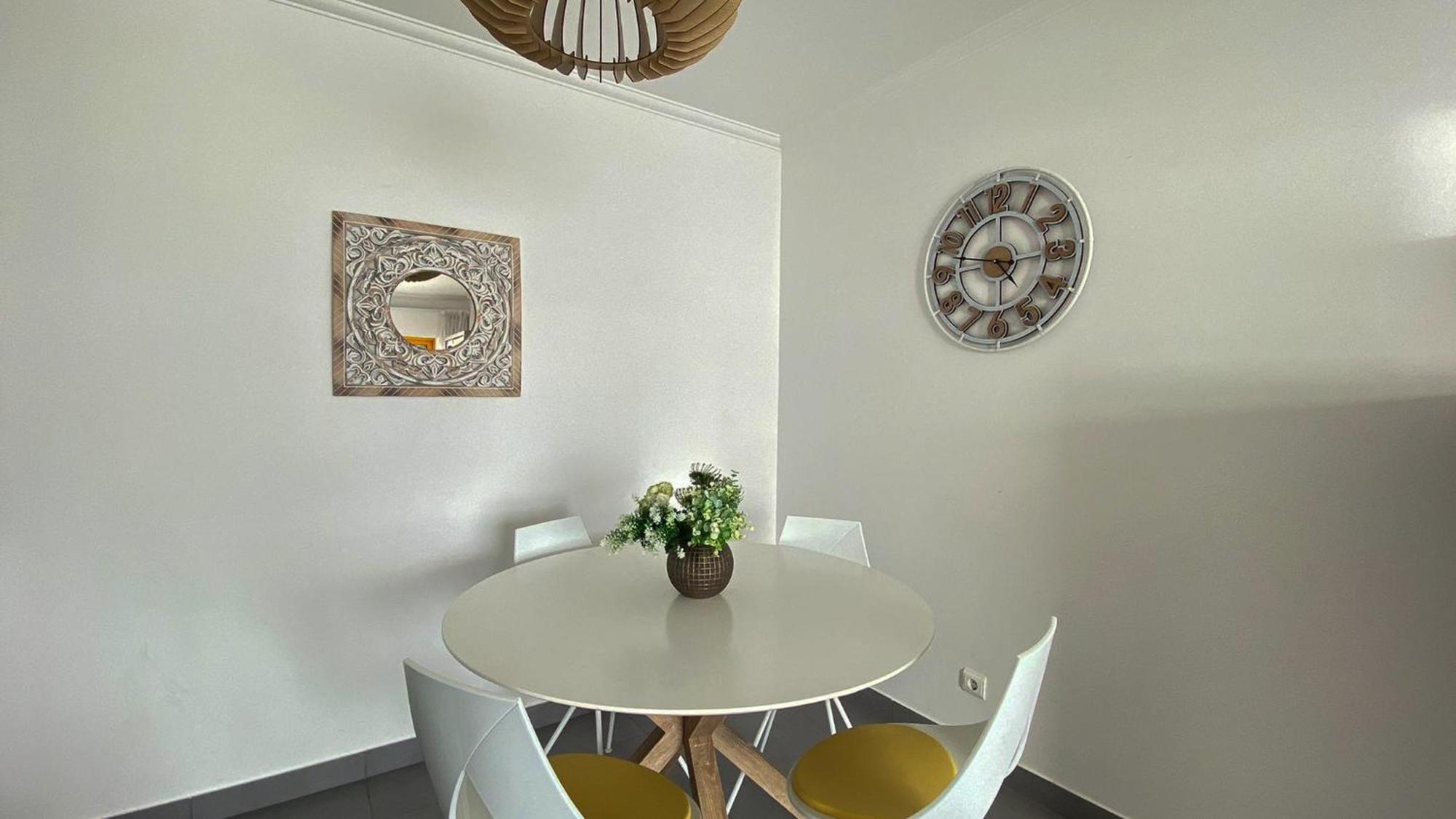 Quarteira Frente Praia II By Homeslow Rentals Bagian luar foto